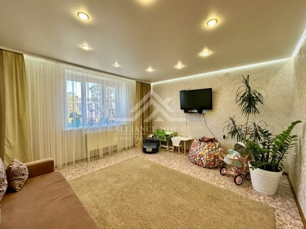 2-к кв. Татарстан, Высокогорский район, пос. Бирюлинского Зверосовхоза ... - Фото 1