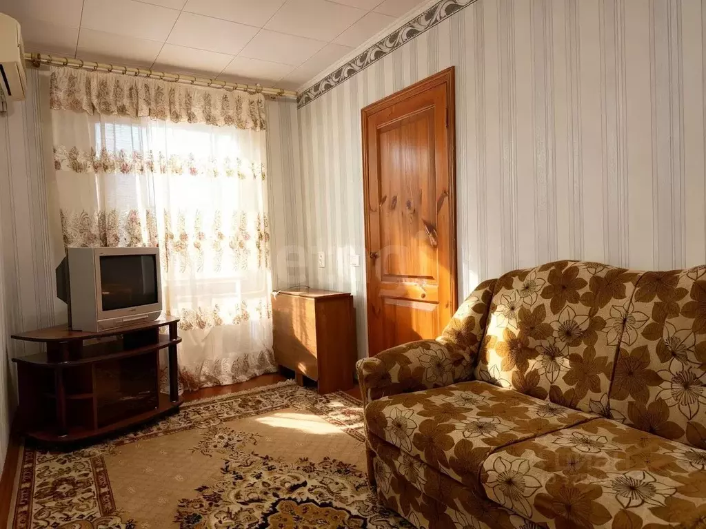 2-к кв. Краснодарский край, Ейск Нижнесадовая ул. (41.0 м) - Фото 1