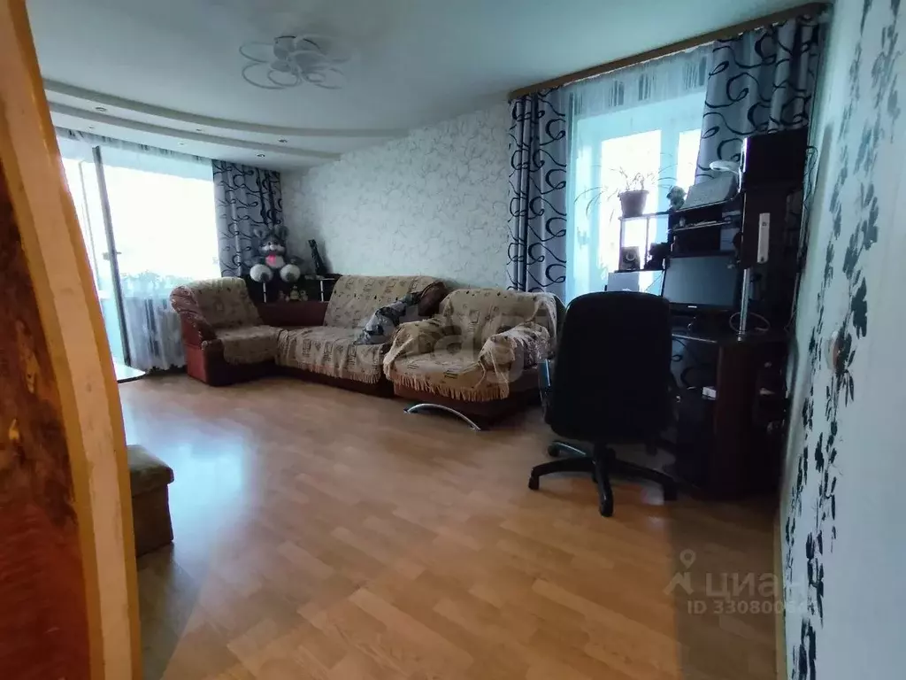 4-к кв. Вологодская область, Сокол Архангельская ул., 52 (69.9 м) - Фото 1
