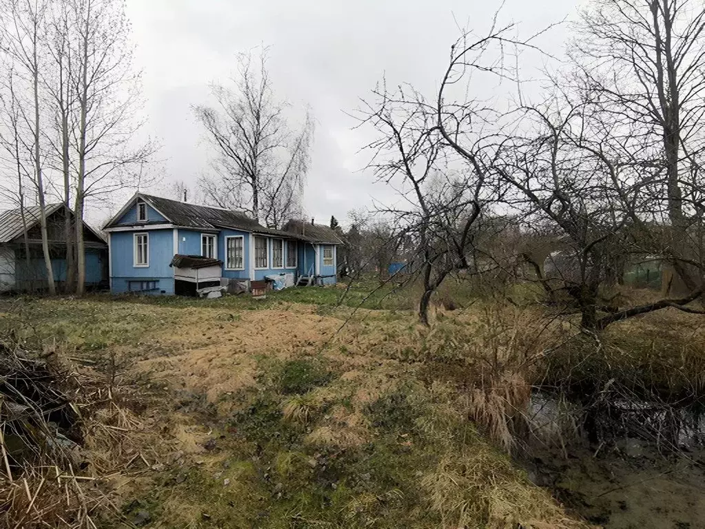 Участок в Ленинградская область, Кировский район, Синявинское ... - Фото 0