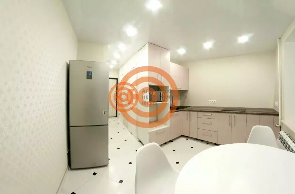 1-к кв. Тюменская область, Тюмень Мельничная ул., 24а (28.8 м) - Фото 0