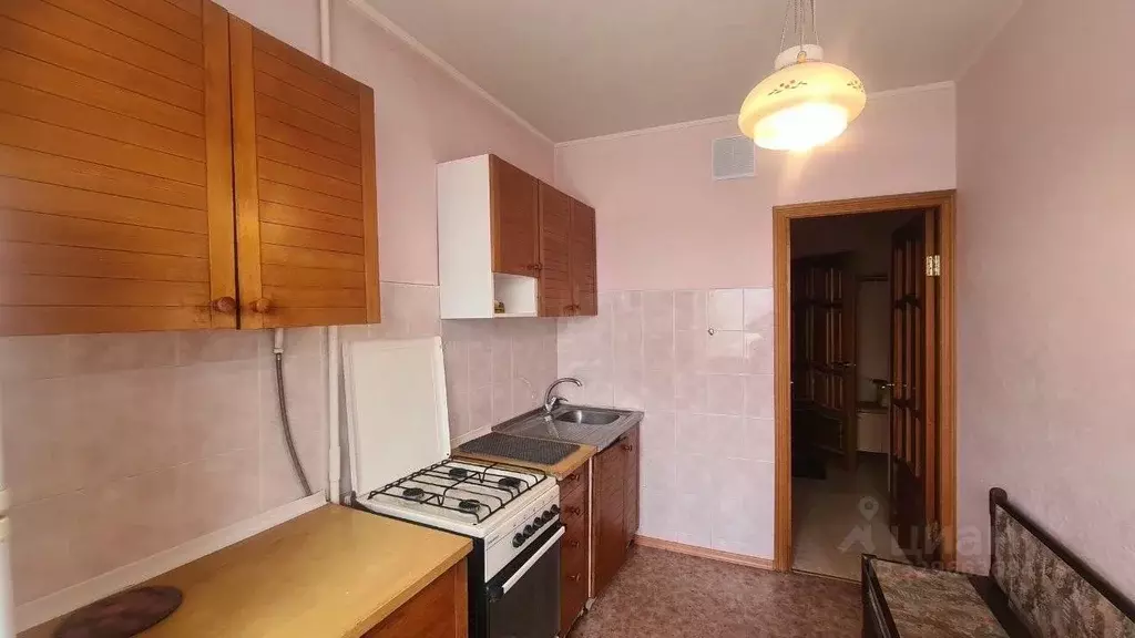 3-к кв. Волгоградская область, Волгоград Нарвская ул., 4 (64.3 м) - Фото 2