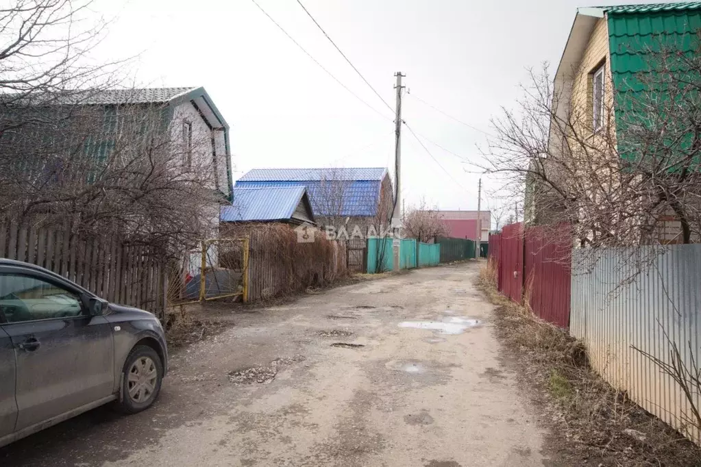 Дом в Саратовская область, Балаковский район, Натальинское ... - Фото 0