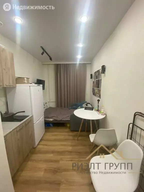 1к в 3-комнатной квартире (14 м) - Фото 0