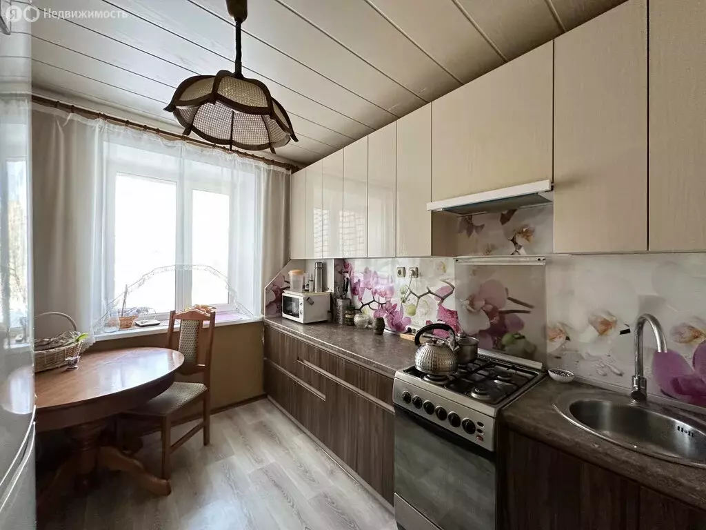 3-комнатная квартира: Кстово, проспект Капитана Рачкова, 15 (61.6 м) - Фото 1