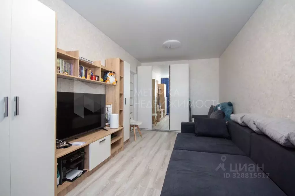 1-к кв. Тюменская область, Тюмень ул. Алматинская, 12 (38.78 м) - Фото 1