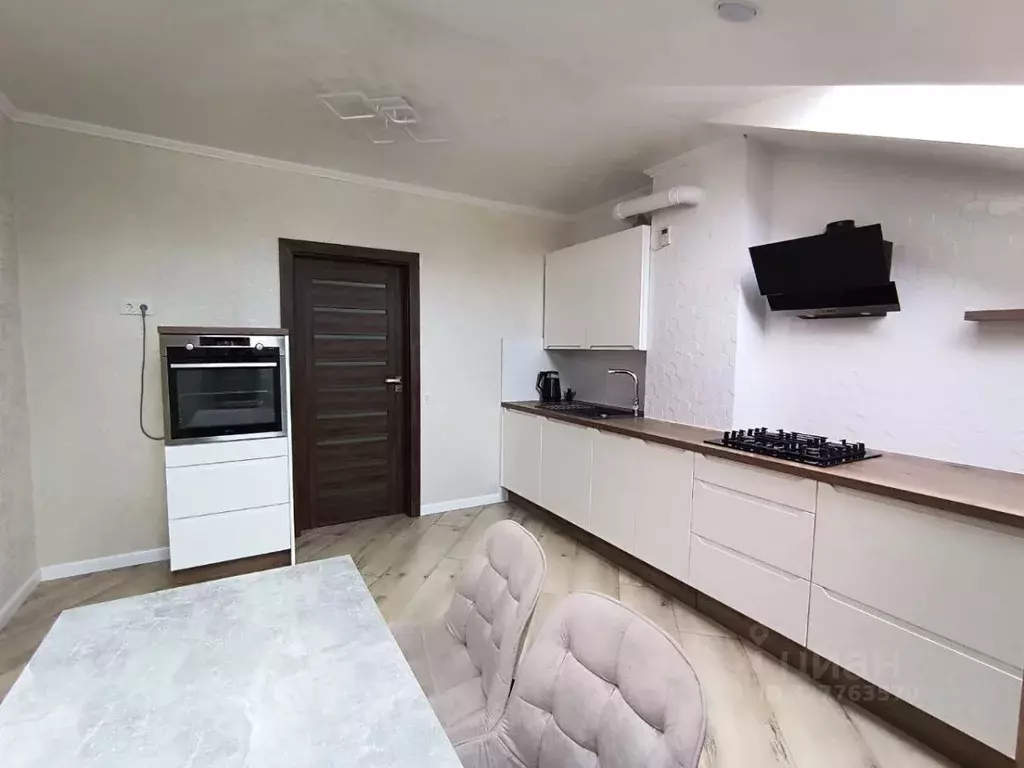 2-к кв. Калининградская область, Калининград Артиллерийская ул., 76 ... - Фото 1