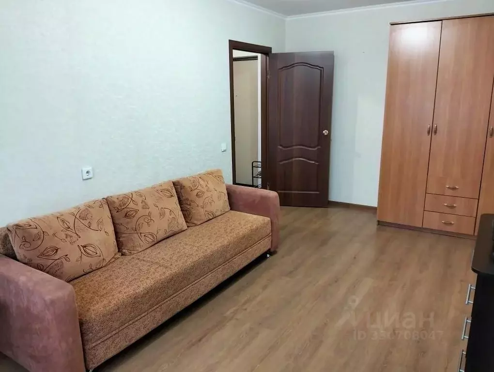 1-к кв. Кировская область, Киров ул. Героя Николая Рожнева, 6 (32.5 м) - Фото 1