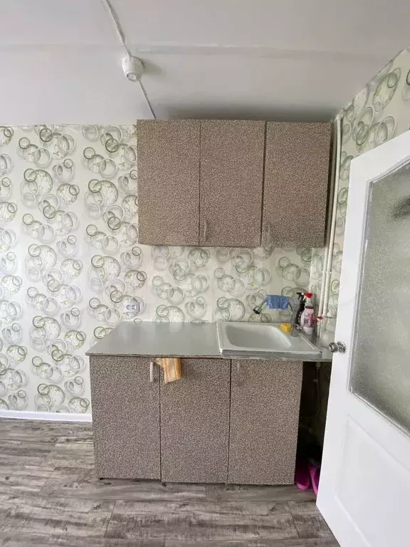 Комната 12,9 м в 1-к., 3/5 эт. - Фото 1