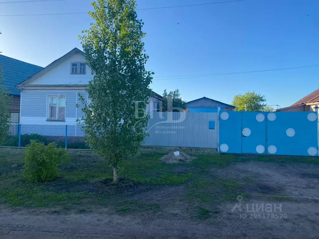 Дом в Оренбургская область, Оренбург с. Краснохолм, ул. Тургенева, 7 ... - Фото 0