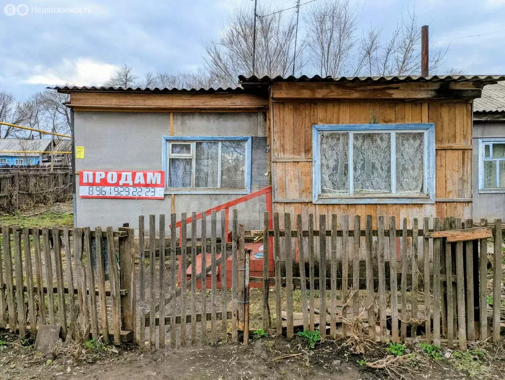 4-комнатная квартира: посёлок Переволоцкий, улица Геологов, 17 (62.8 ... - Фото 1