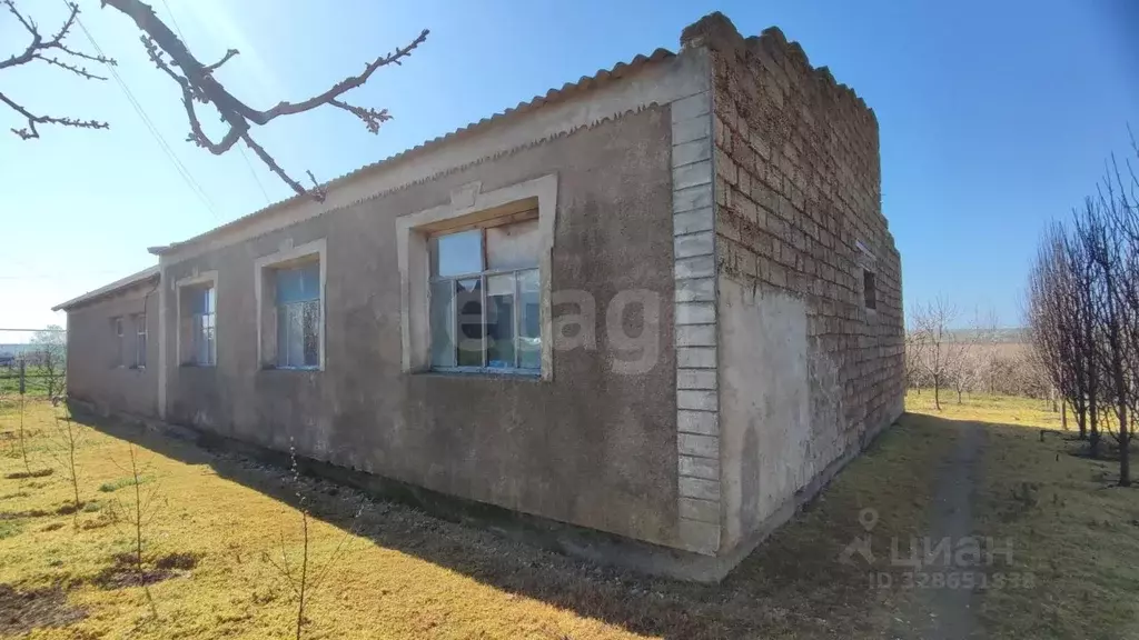 Дом в Крым, Сакский район, с. Ивановка ул. Приморская (209 м) - Фото 1