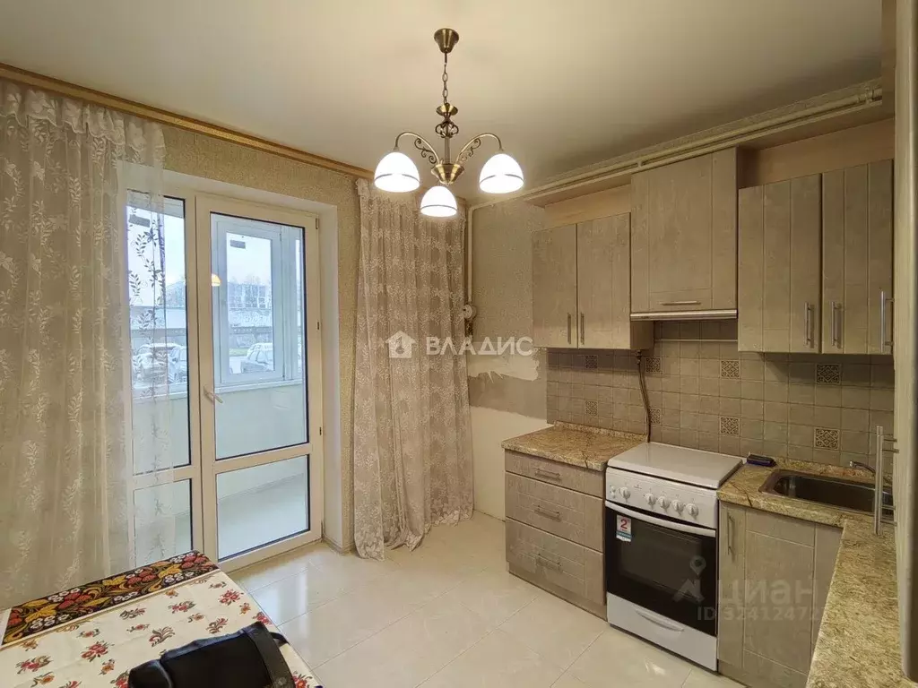 1-к кв. Калужская область, Калуга Тепличная ул., 9 (39.0 м) - Фото 1