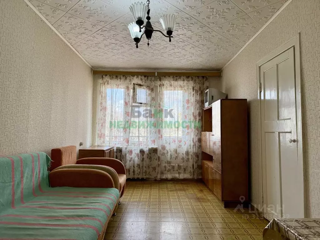 2-к кв. Саратовская область, Балаково ул. Титова, 55А (43.9 м) - Фото 0