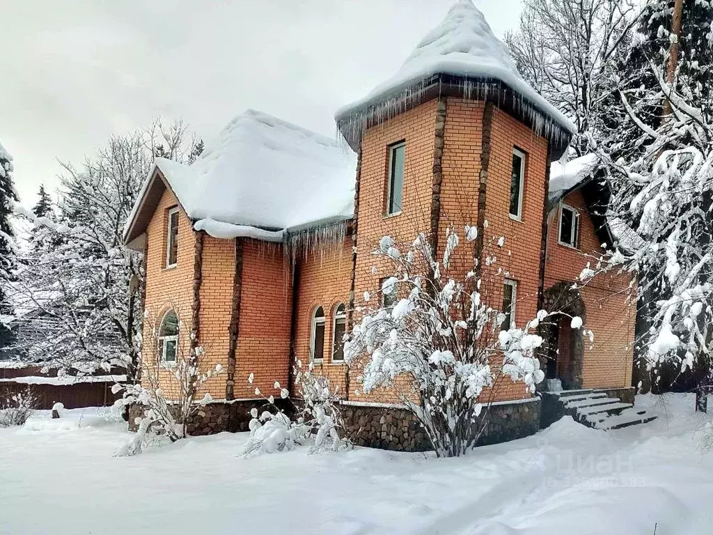 Дом в Московская область, Наро-Фоминский городской округ, д. ... - Фото 1