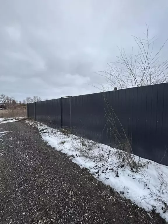 Участок в Саратовская область, Энгельсский район, Красноярское ... - Фото 1