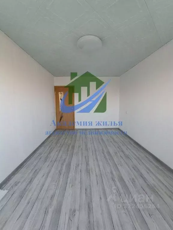 2-к кв. Оренбургская область, Орск пос. ОЗТП, просп. Космонавтов (47.6 ... - Фото 2