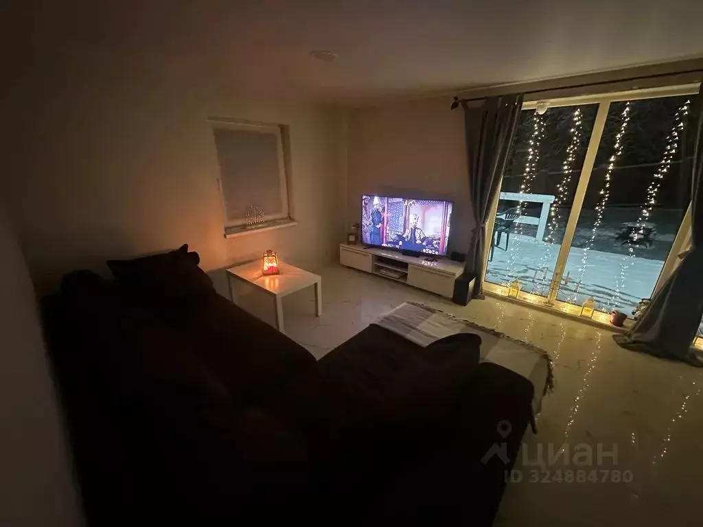 Дом в Ленинградская область, Выборгский район, Полянское с/пос, пос. ... - Фото 1