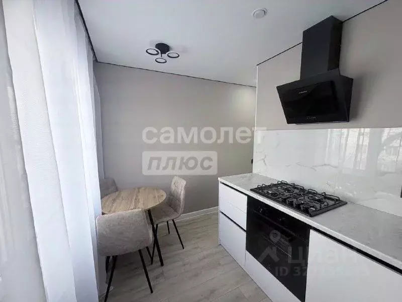 2-к кв. Пензенская область, Пенза ул. Суворова, 162 (48.0 м) - Фото 1