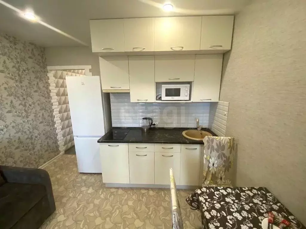 Студия Оренбургская область, Оренбург Пролетарская ул., 296 (26.0 м) - Фото 1