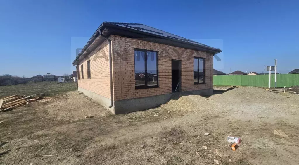 Дом в Адыгея, Майкоп Российская ул., 79А (130 м) - Фото 2