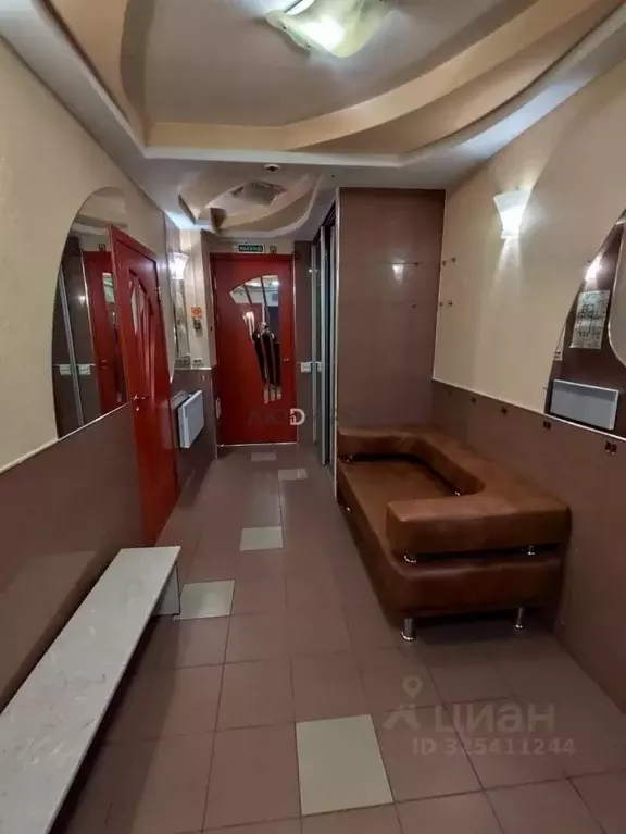 Помещение свободного назначения в Кировская область, Киров Советская ... - Фото 1