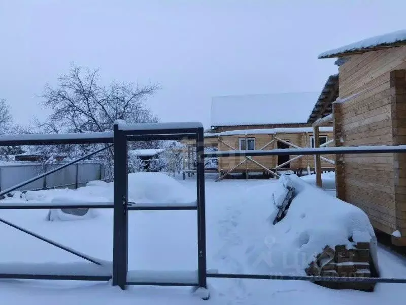 Дом в Ленинградская область, Кировский район, Синявинское городское ... - Фото 1