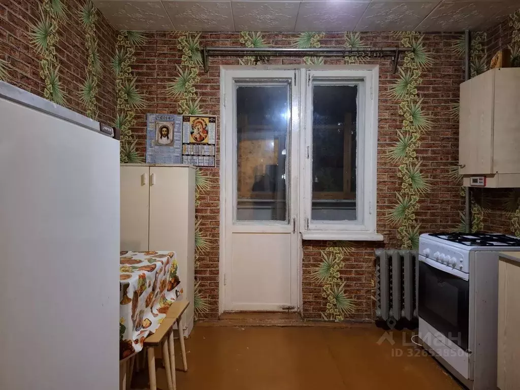 1-к кв. Кировская область, Киров Производственная ул., 7 (33.0 м) - Фото 2