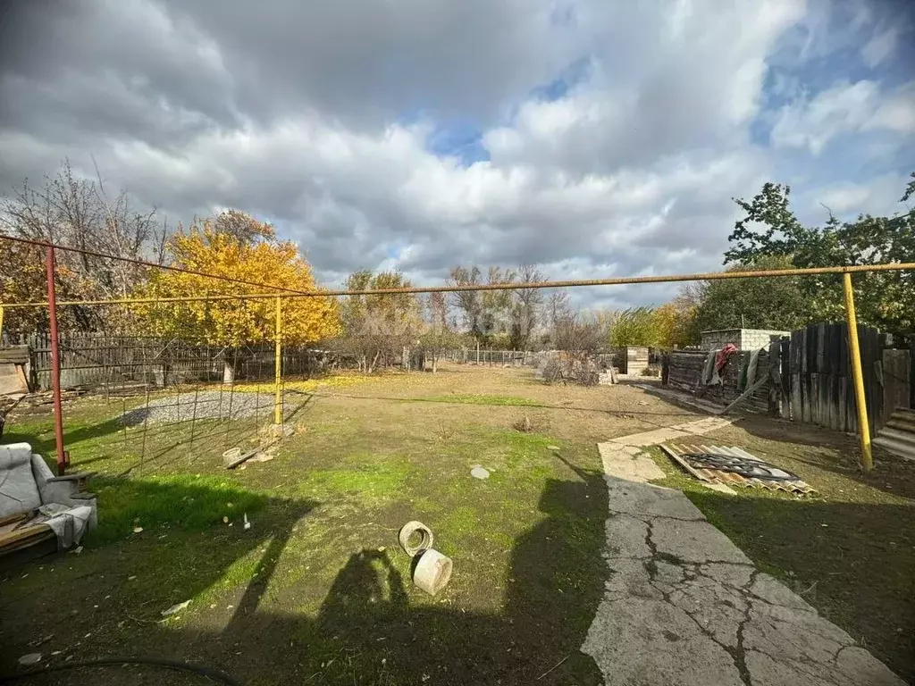 Дом в Астраханская область, Камызякский район, с. Семибугры  (56 м) - Фото 2