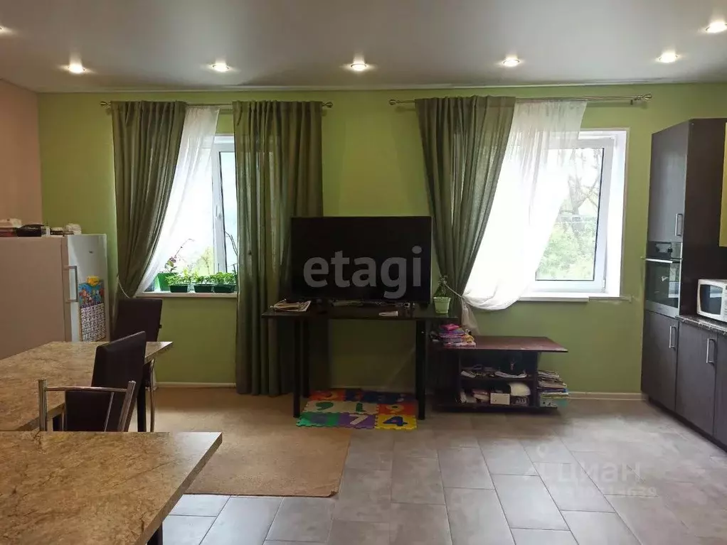 Дом в Калужская область, Калуга городской округ, д. Петрово 21В (105 ... - Фото 1