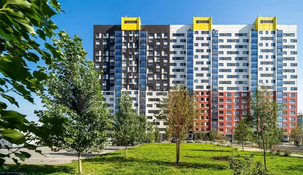 3-к. квартира, 83,2 м, 17/18 эт. - Фото 1