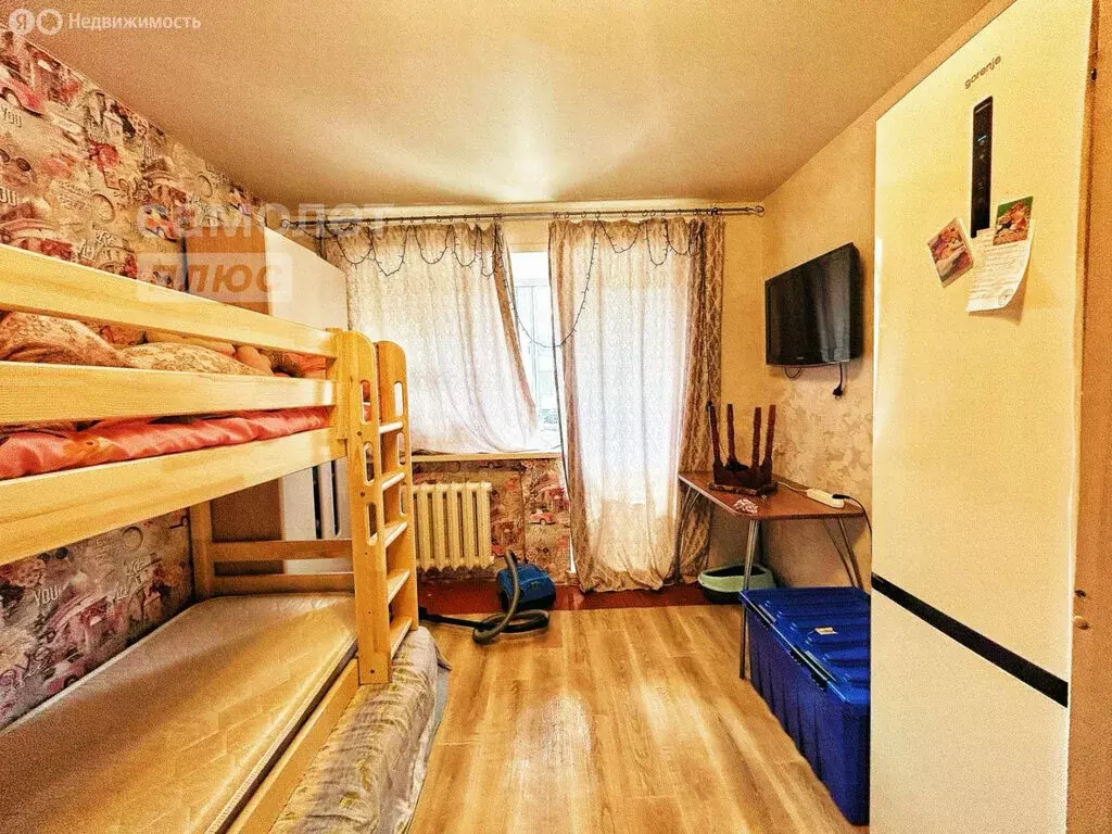 1к в 6-комнатной квартире (18 м) - Фото 0
