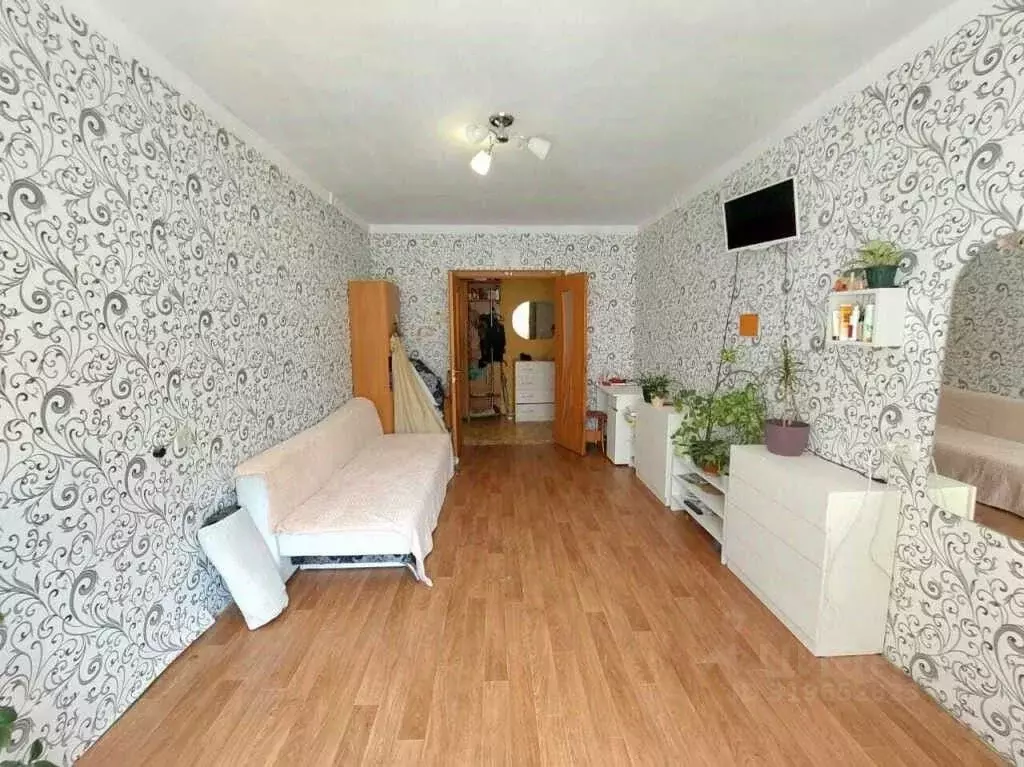 1-к кв. Крым, Симферополь ул. 60 лет Октября, 26 (61.8 м) - Фото 0