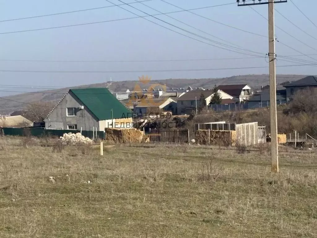 Участок в Крым, Кировский район, Старый Крым городское поселение ул. ... - Фото 1