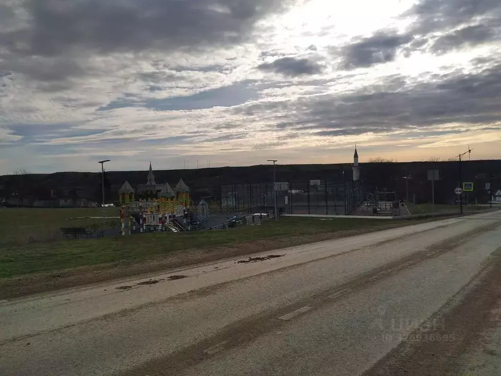 Участок в Крым, Симферопольский район, Перовское с/пос, с. Ключи ул. ... - Фото 1