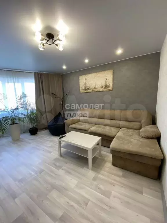 2-к. квартира, 54 м, 6/9 эт. - Фото 1