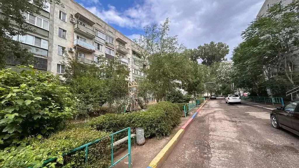 2-к кв. Астраханская область, Астрахань Профсоюзная ул., 8к4 (53.0 м) - Фото 1