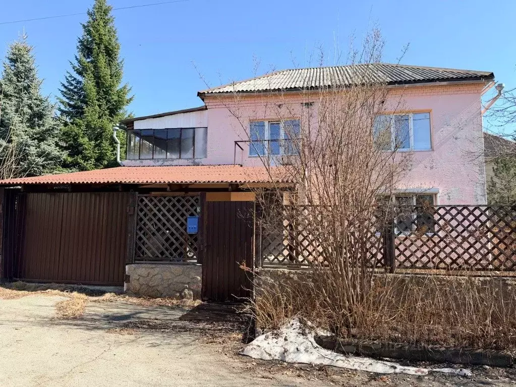 Дом в Челябинская область, Челябинск Агатовая ул., 1 (275 м) - Фото 1