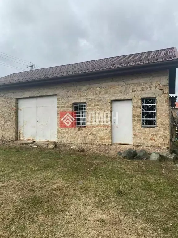 Дом в Крым, Симферопольский район, Добровское с/пос, с. Пионерское ул. ... - Фото 2