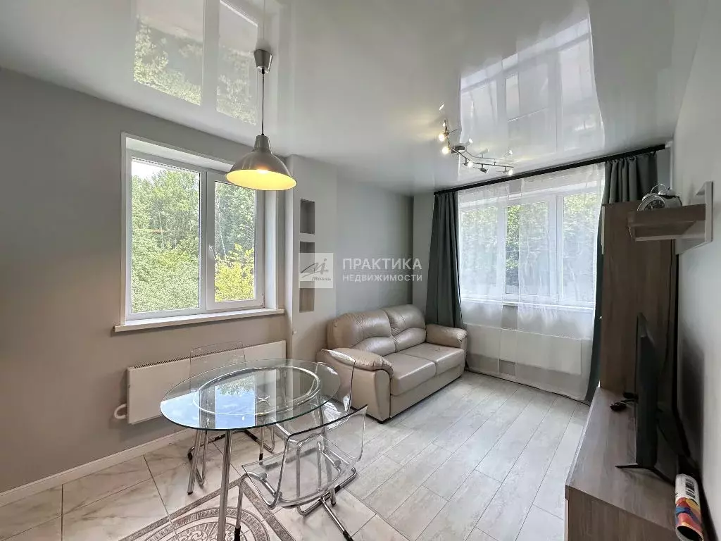 Продается 1-комнатная квартира - Фото 1