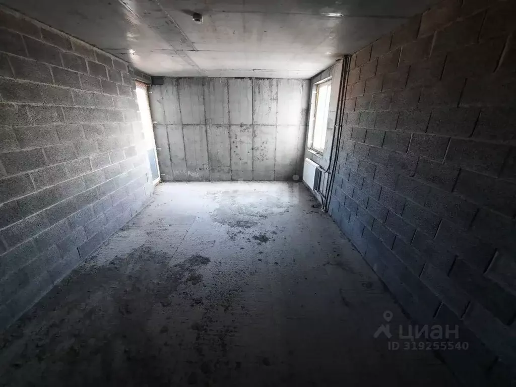 Студия Приморский край, Владивосток ул. Сафонова, 7 (53.0 м) - Фото 0