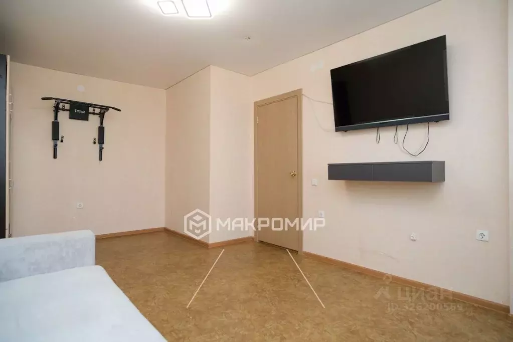 1-к кв. Татарстан, Казань ул. Альфии Авзаловой, 15 (36.3 м) - Фото 2