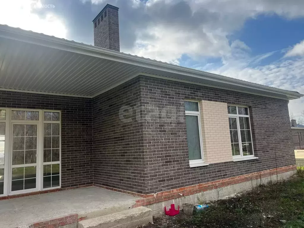 Дом в Ленинаван, улица Жукова (150 м) - Фото 2