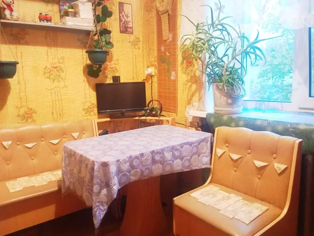 2-к кв. Пермский край, Краснокамск Банковский пер., 4 (56.1 м) - Фото 1