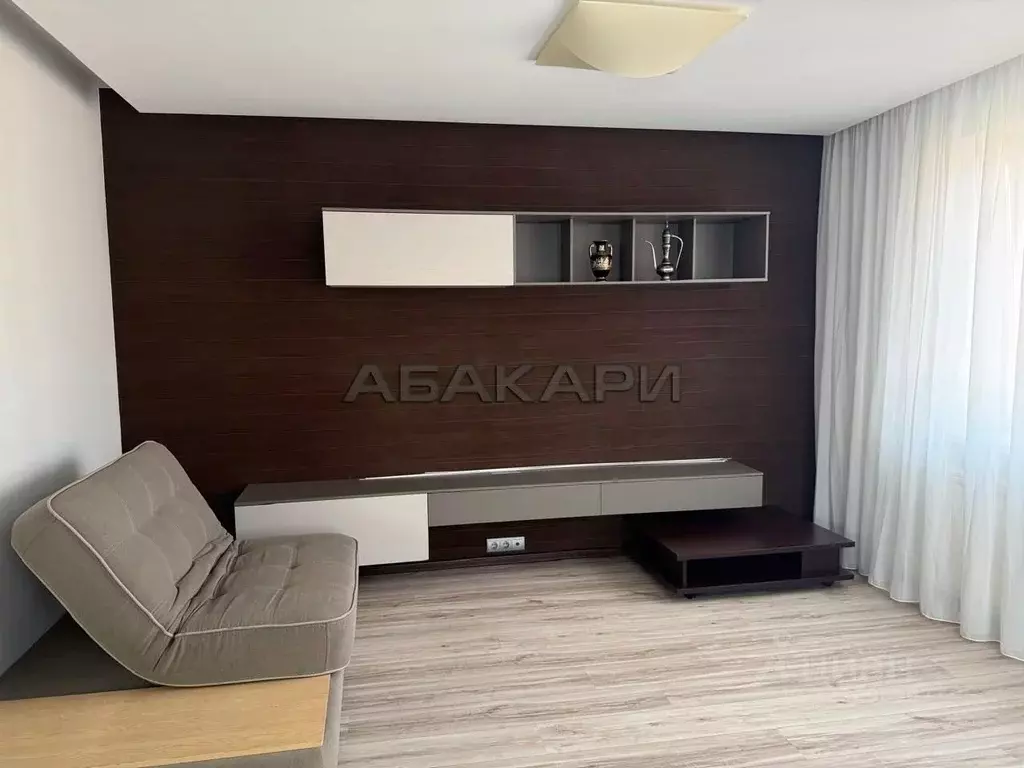 2-к кв. Красноярский край, Красноярск ул. Авиаторов, 33 (81.0 м) - Фото 1