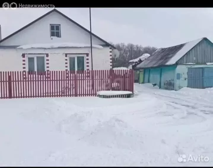 Дом в село Карамышка, Молодёжная улица (79 м) - Фото 1
