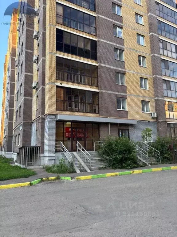 Помещение свободного назначения в Татарстан, Казань ул. Лукина, 54 (59 ... - Фото 1