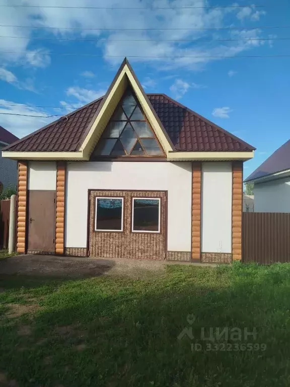 Дом в Башкортостан, Кармаскалинский район, д. Савалеево ул. Фрунзе, 3 ... - Фото 2