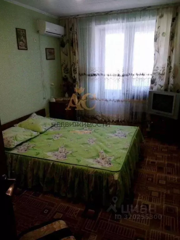2-к кв. Крым, Феодосия муниципальный округ, Орджоникидзе пгт пер. ... - Фото 1