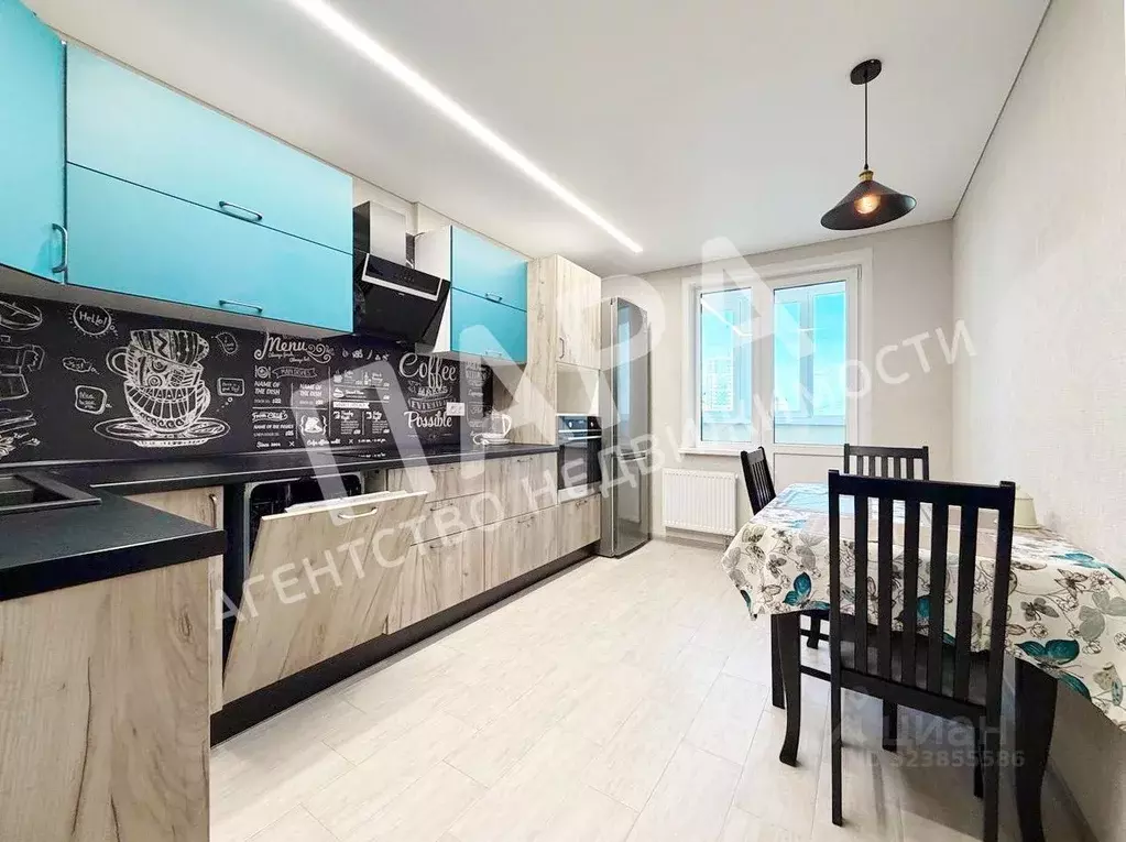 3-к кв. Самарская область, Самара просп. Кирова, 322Ак1 (83.6 м) - Фото 2